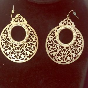 Avon Large Scroll Goldtone Earrings Pierced